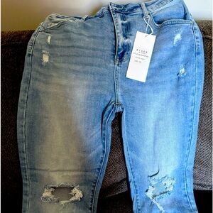 Risen jeans